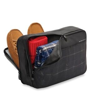 Mint Briggs & Riley Double-Sided Packing Black Cube Used 1x